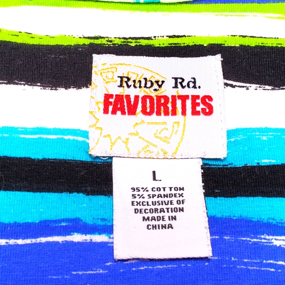 Woman's Fun & Colorful Top - Picture 5 of 5
